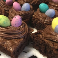 Easter Egg Brownie Nests